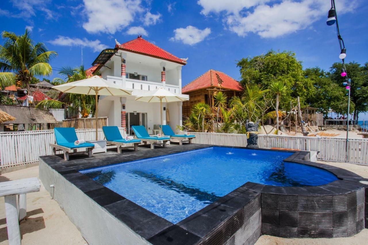 The Waterfront Beach House Lembongan Extérieur photo